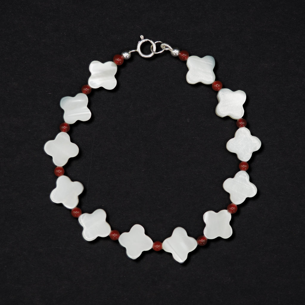 Quatrefoil + Carnelian bracelet
