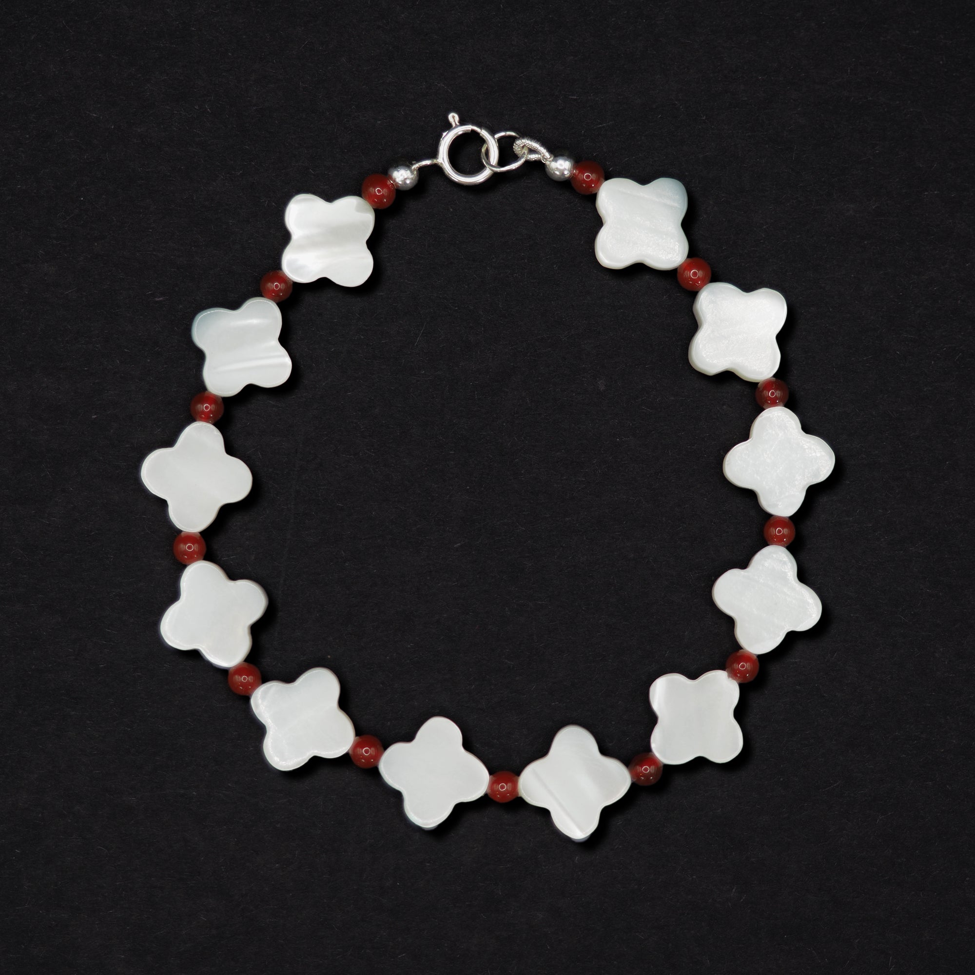 Quatrefoil + Carnelian bracelet
